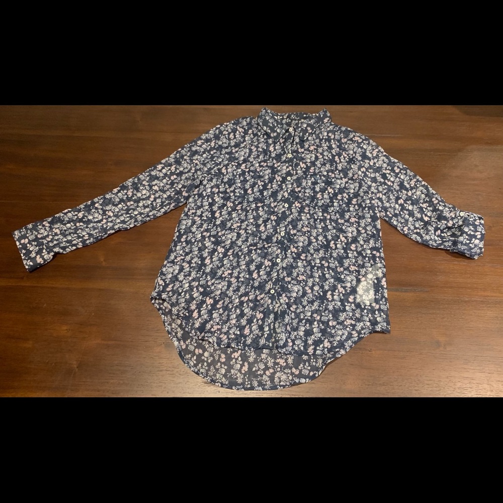 X[2/$18] {Abercrombie & Fitch} Sheer Button Up